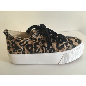 NWT Leopard Jellypop Newstar Canvas Shoe Size 6.5